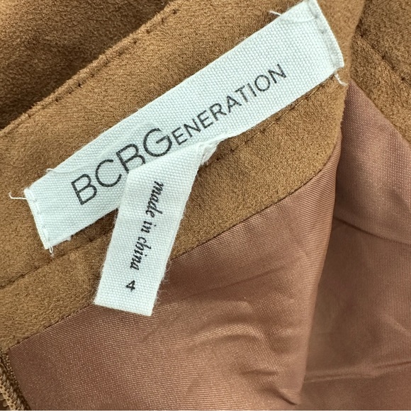 Mini Skirt - Picture 4 of 5